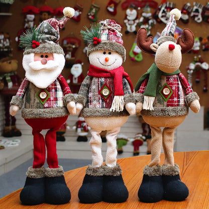 Holiday Standing Dolls Set