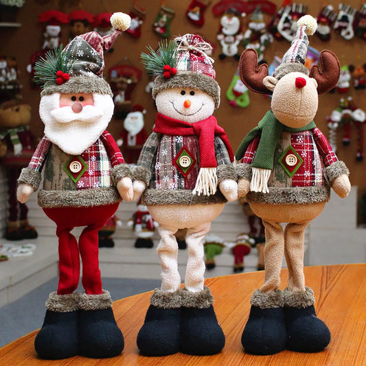 Holiday Standing Dolls Set
